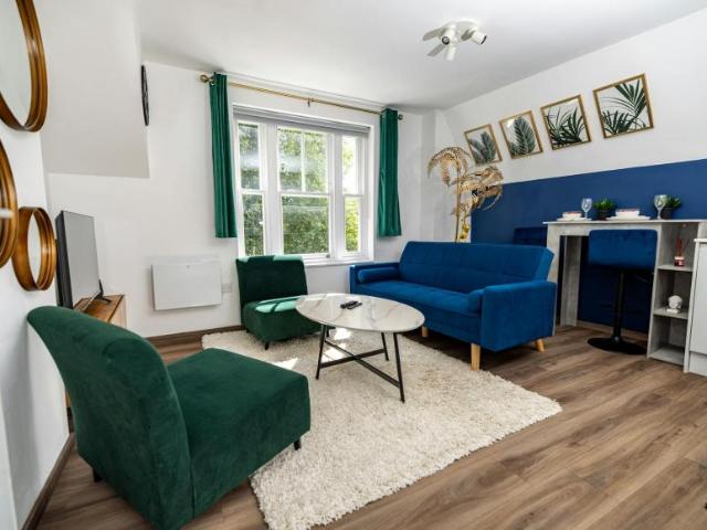 Apartment for rent in Daws Hill, Cressex