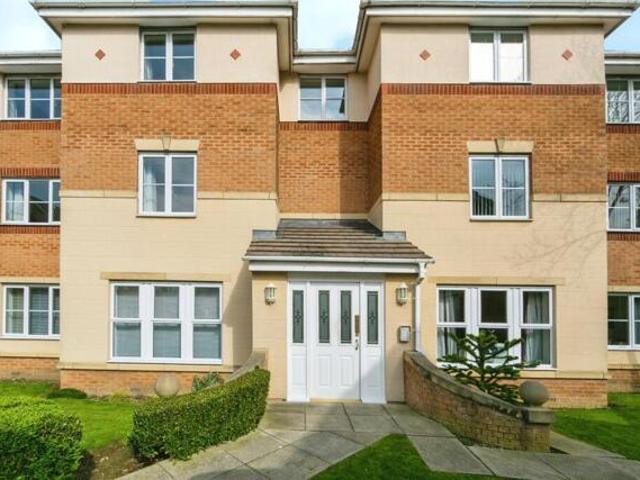 Apartment for sale in Hoyland, Hoyland Common
