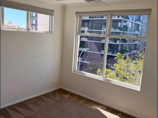 Apartment for rent in Fernbrook, Queensland