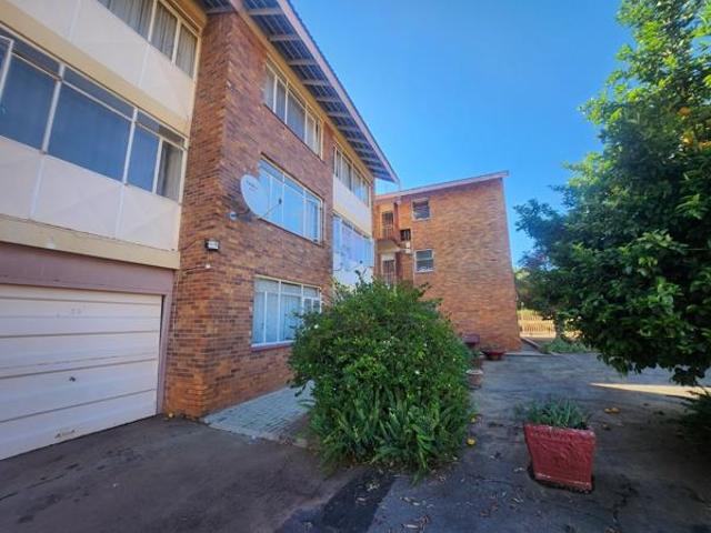 Apartment for sale in Dr Kenneth Kaunda, North West