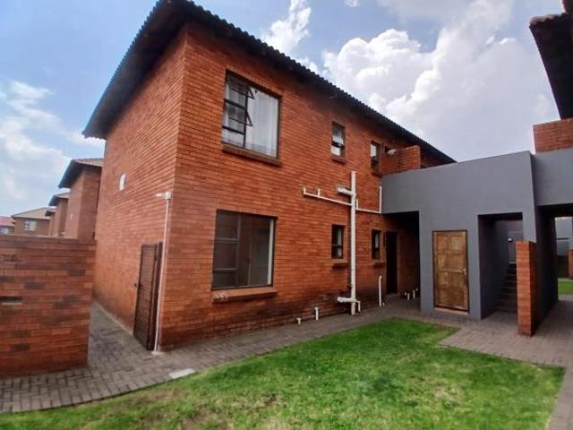 Apartment for rent in Jansenpark, City of Ekurhuleni Metropolitan Municipality