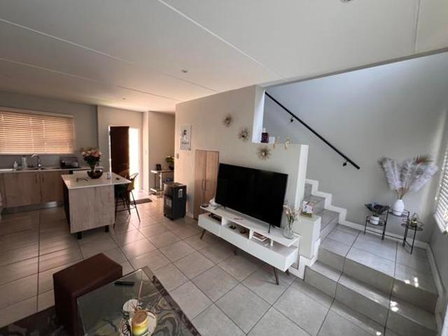 Apartment for rent in Jansenpark, City of Ekurhuleni Metropolitan Municipality