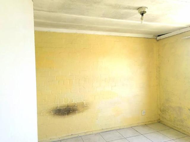 Apartment for sale in Amatola View, Bhisho