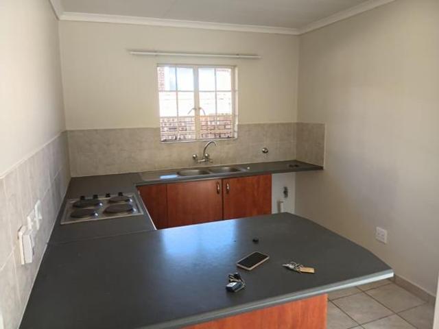 Apartment for rent in Waterkloof, Gauteng