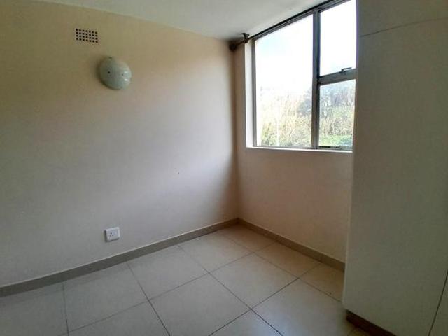 Apartment for rent in Seaview, Kwazulu-natal