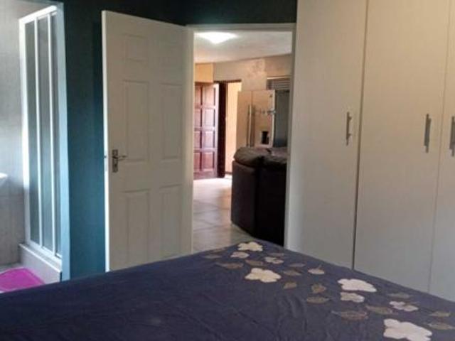 Apartment for rent in Seaview, Kwazulu-natal
