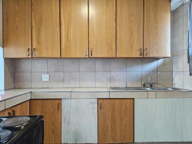 Apartment for rent in Seaview, Kwazulu-natal