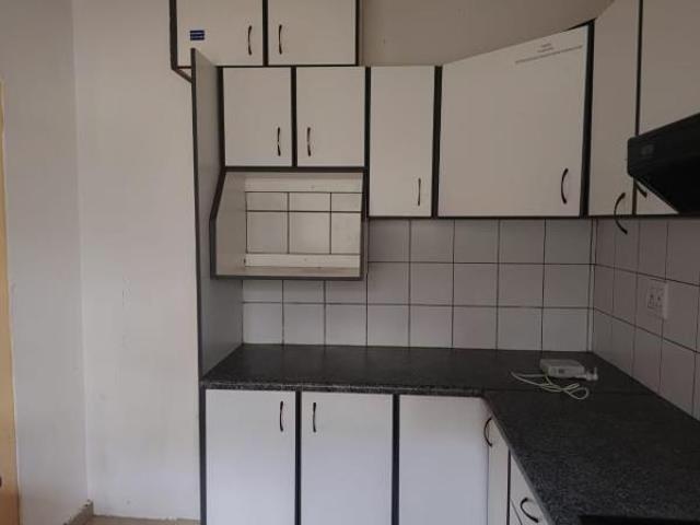 Apartment for rent in Seaview, Kwazulu-natal