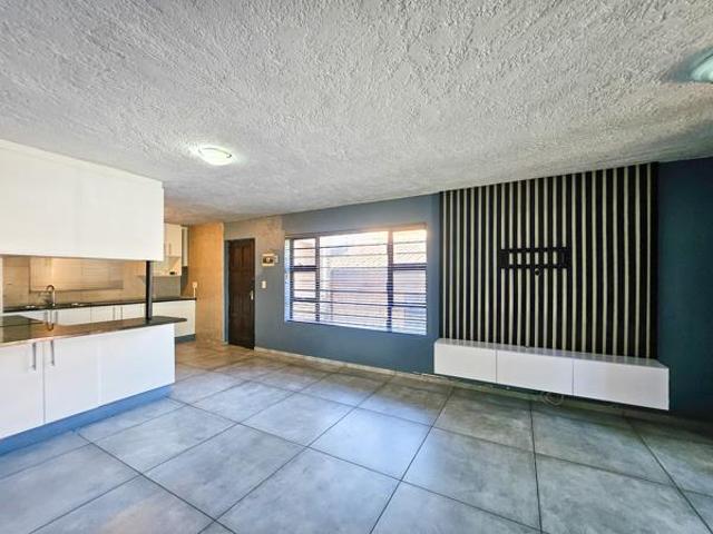 Apartment for rent in Seaview, Kwazulu-natal