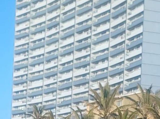 Apartment for sale in Amanzimtoti, Kwazulu-natal