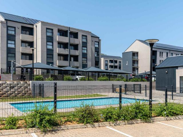 Apartment for sale in Amanzimtoti, Kwazulu-natal