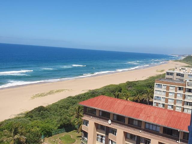 Apartment for sale in Amanzimtoti, Kwazulu-natal