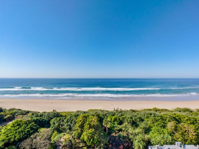 Apartment for sale in Amanzimtoti, Kwazulu-natal