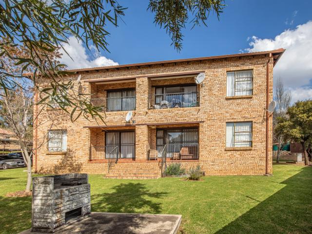 Apartment for sale in Nooitgedacht, Gauteng