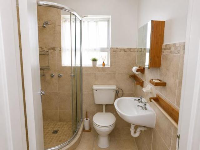 Apartment for sale in Cape Town, Western Cape