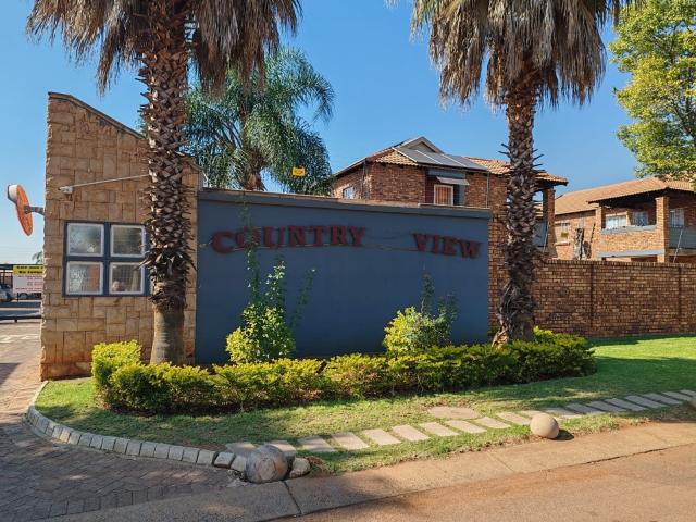 Apartment for sale in Waterkloof, Gauteng