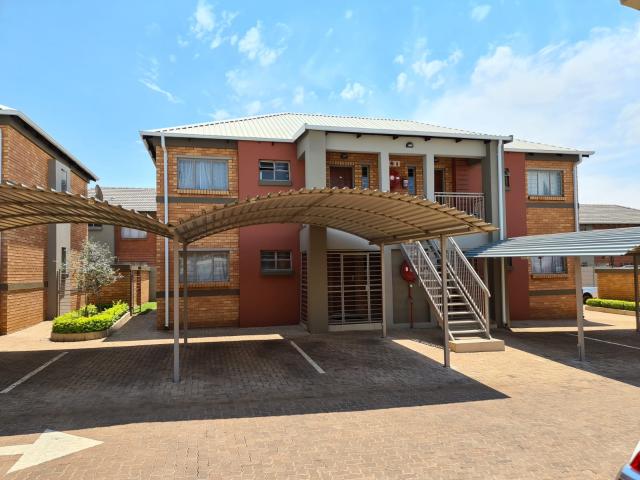 Apartment for sale in Waterkloof, Gauteng