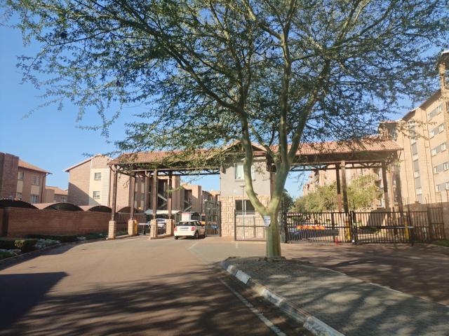 Apartment for rent in Waterkloof, Gauteng