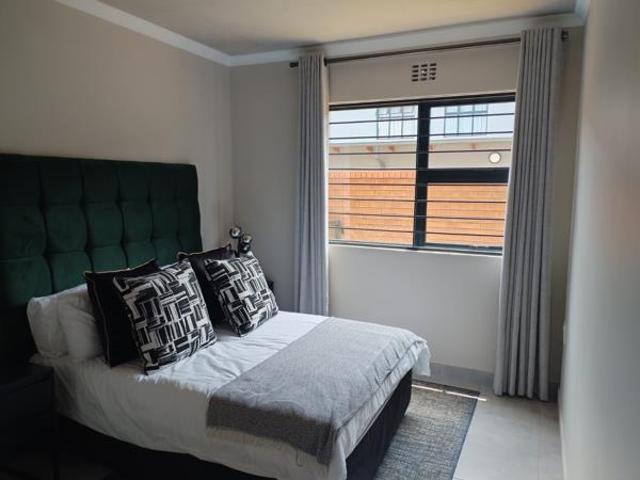 Apartment for rent in Waterkloof, Gauteng