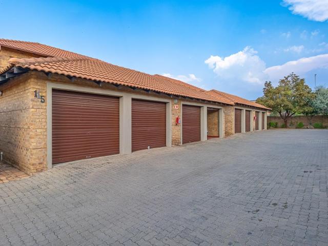 Apartment for sale in Waterkloof, Gauteng