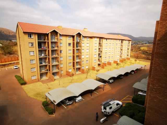 Apartment for rent in Waterkloof, Gauteng