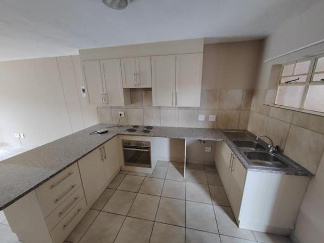 Apartment for rent in Waterkloof, Gauteng
