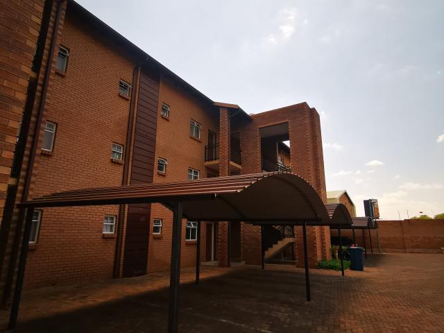 Apartment for rent in Waterkloof, Gauteng