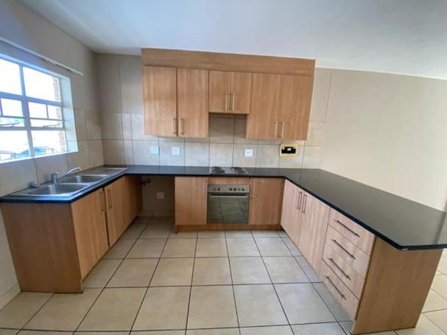 Apartment for rent in Waterkloof, Gauteng