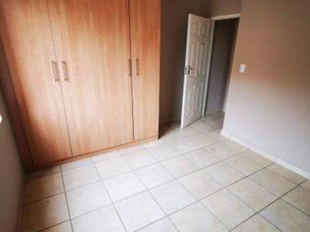 Apartment for rent in Waterkloof, Gauteng