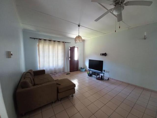 Apartment for sale in UMhlathuze Municipality, Kwazulu-natal