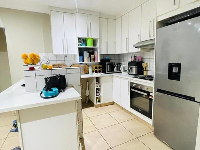 Apartment for sale in UMhlathuze Municipality, Kwazulu-natal