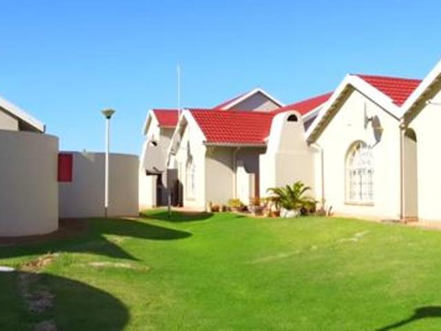 Apartment for sale in Cape St Francis, Eastern Cape