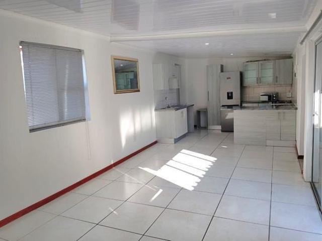 Apartment for rent in Cape Town, Western Cape