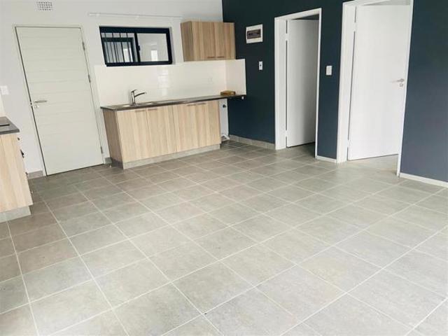 Apartment for rent in Seaview, Kwazulu-natal