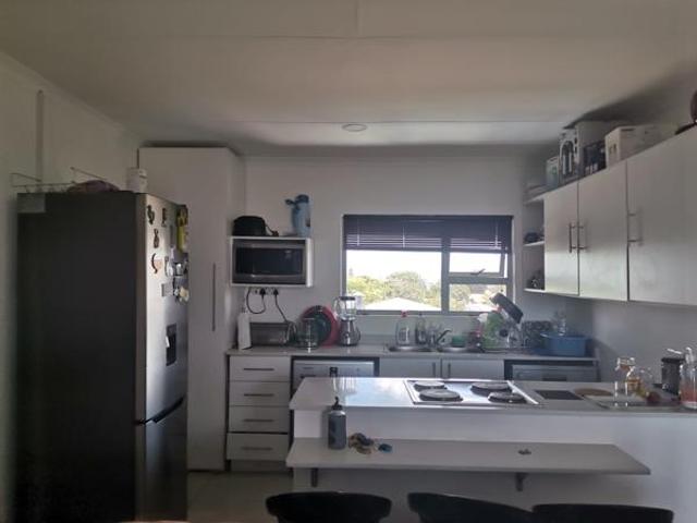 Apartment for rent in Seaview, Kwazulu-natal