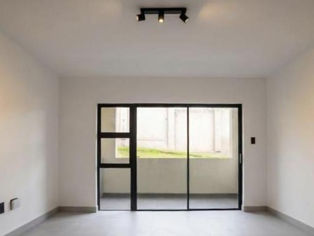 Apartment for rent in Seaview, Kwazulu-natal