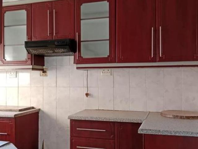 Apartment for rent in Seaview, Kwazulu-natal