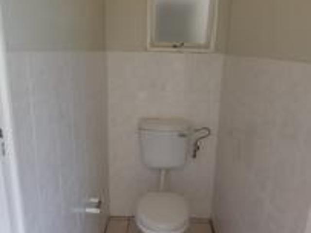 Apartment for rent in Seaview, Kwazulu-natal