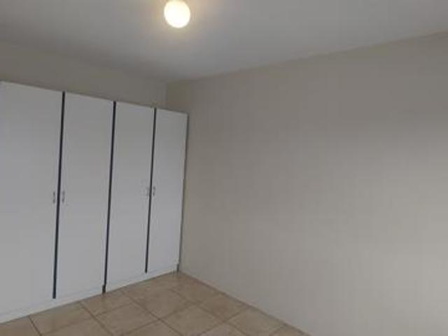 Apartment for rent in Seaview, Kwazulu-natal