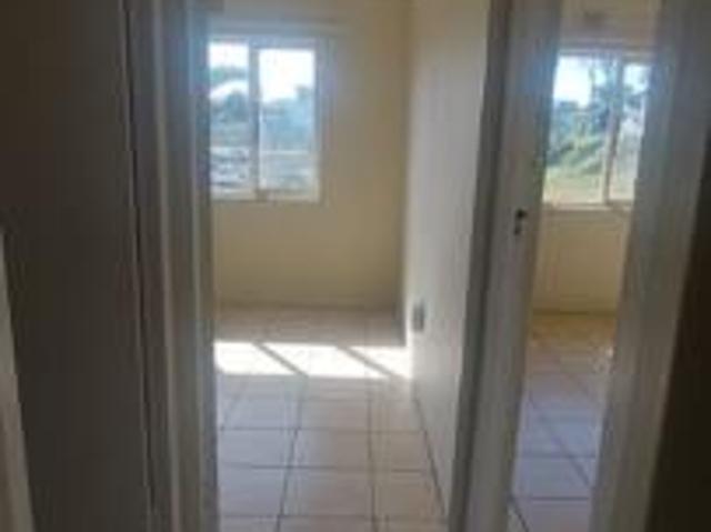 Apartment for rent in Seaview, Kwazulu-natal