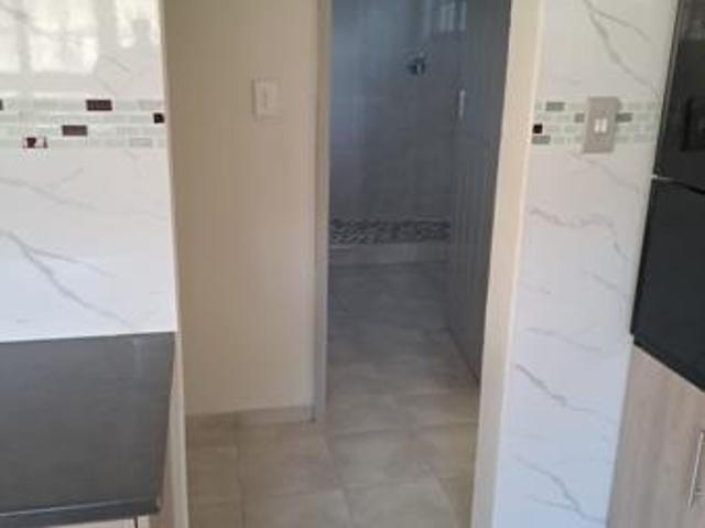 Apartment for rent in Seaview, Kwazulu-natal