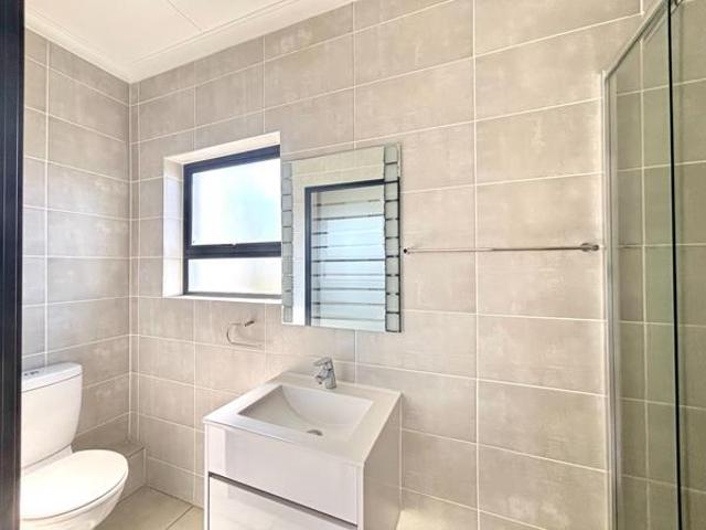 Apartment for rent in Princess Grant, Kwazulu-natal
