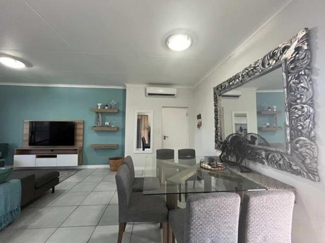 Apartment for rent in Princess Grant, Kwazulu-natal