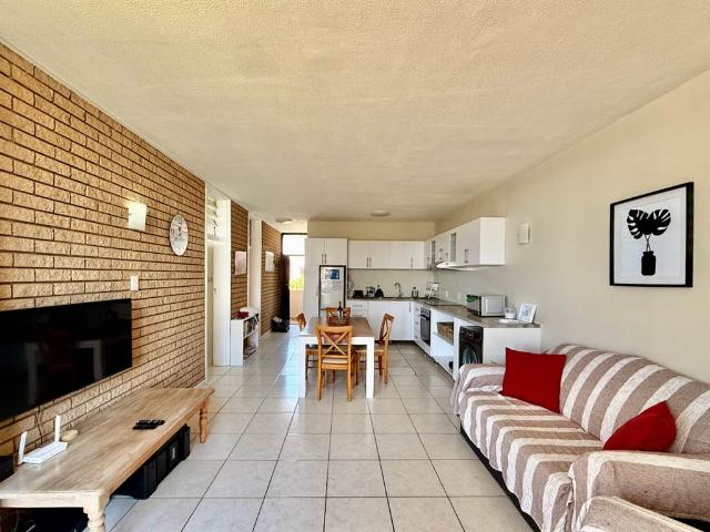 Apartment for sale in Princess Grant, Kwazulu-natal