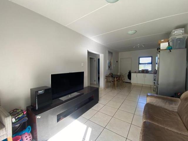 Apartment for sale in Princess Grant, Kwazulu-natal