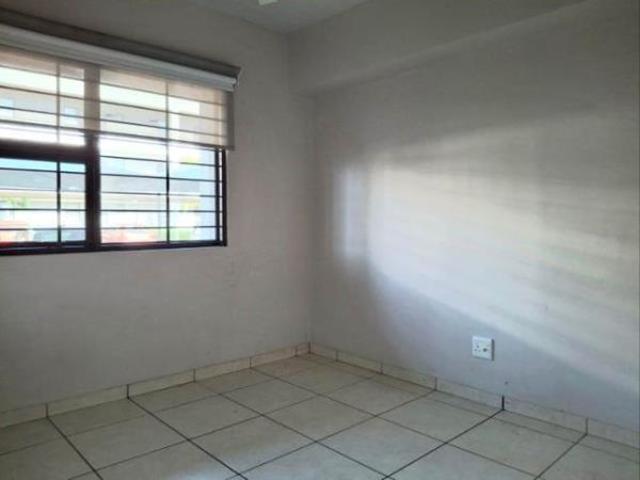 Apartment for rent in Princess Grant, Kwazulu-natal