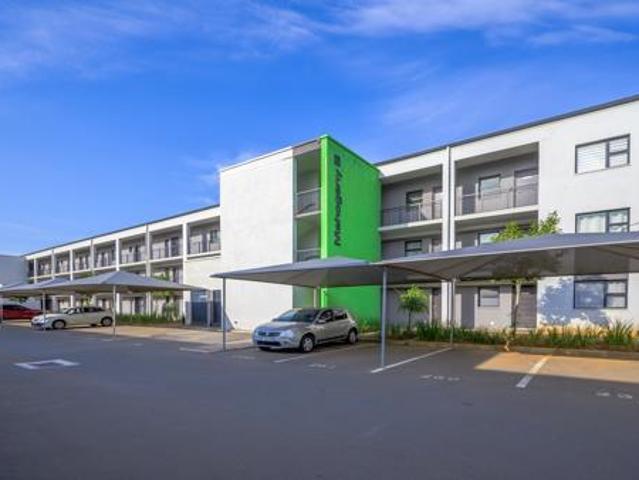 Apartment for sale in Princess Grant, Kwazulu-natal