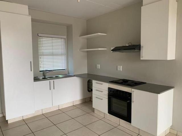 Apartment for rent in Princess Grant, Kwazulu-natal