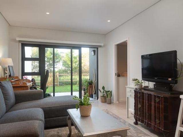Apartment for sale in Princess Grant, Kwazulu-natal