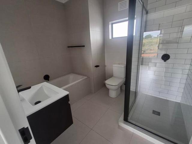 Apartment for rent in Princess Grant, Kwazulu-natal